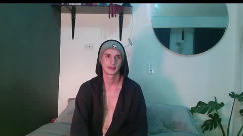 Dan and Noah online show from 27, 1, 2025