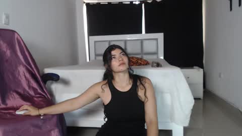 Snapshot of dana_777 chatting on 8, 3, 2025 Dayana  online show from 8, 3, 2025