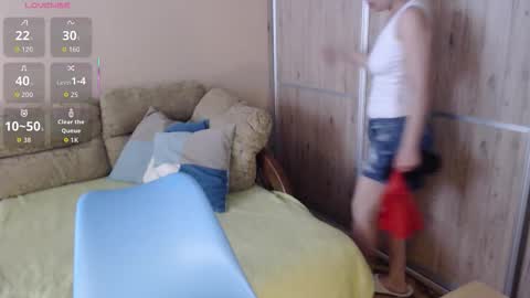 Snapshot of danbie_leen chatting on 12, 9, 2025 danbie_leen online show from 12, 9, 2025