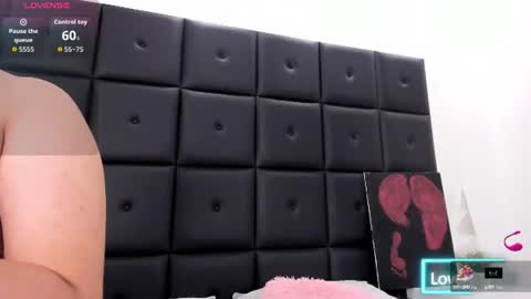    online show from 12, 7, 2026
