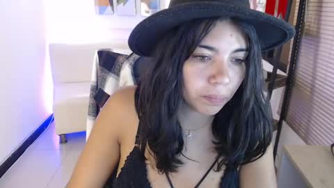 Snapshot of dangel_noir6 chatting on 15, 5, 2026 Veronica online show from 15, 5, 2026