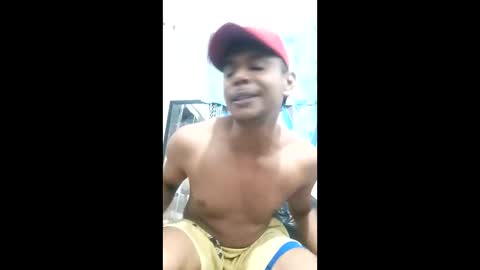 Snapshot of danhot25 chatting on 2, 12, 2025 danhot25 online show from 2, 12, 2025