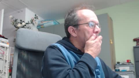 Snapshot of dani_alpina chatting on 4, 11, 2025 dani_alpina online show from 4, 11, 2025