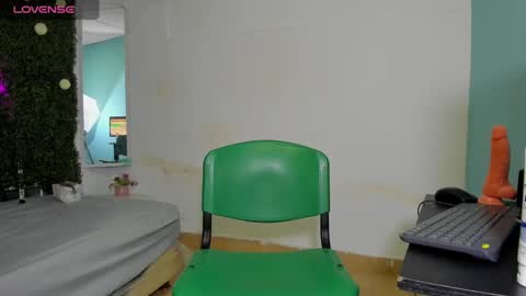 dani_lue online show from 15, 12, 2024