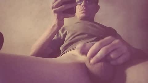Snapshot of danicrss8 chatting on 26, 4, 2026 danicrss8 online show from 26, 4, 2026