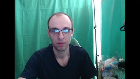 Snapshot of daniel9121 chatting on 6, 4, 2026 Daniel9121 online show from 6, 4, 2026