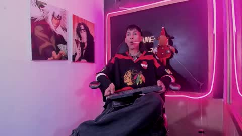 daniel_deluc77 online show from 22, 12, 2025