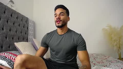 Daniel Sherlock online show from 7, 4, 2026