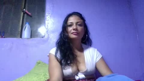 daniela_love1 online show from 3, 2, 2026