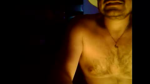 danielalvamen online show from 26, 4, 2026