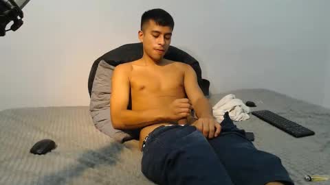 danielitopapii online show from 3, 3, 2025