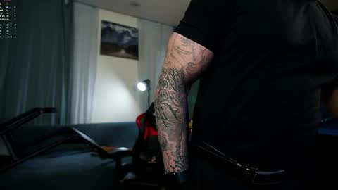 Daniel Kraig online show from 4, 4, 2026