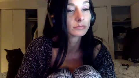 daniellbisous online show from 23, 11, 2025
