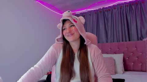 Danielle online show from 16, 12, 2025