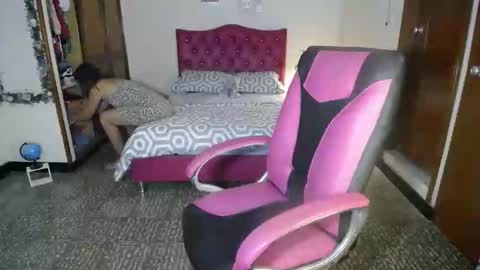 Angie online show from 26, 2, 2025