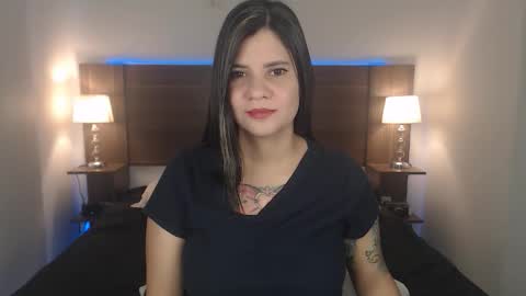 daniellerain online show from 31, 10, 2025