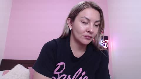 K A R O L online show from 2, 2, 2025