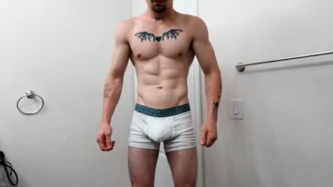 Snapshot of danilorenz0 chatting on 24, 6, 2026 Dani Lorenzo online show from 24, 6, 2026
