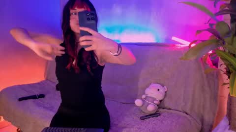 danita_veelz online show from 13, 4, 2026