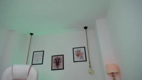 Danna online show from 17, 4, 2026