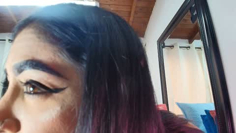 Danna Berlin  online show from 30, 1, 2025