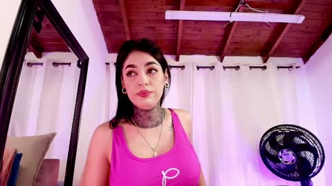 Danna Berlin  online show from 5, 3, 2025