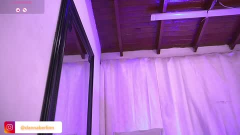 Danna Berlin  online show from 11, 9, 2025