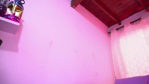 Danna Berlin  online show from 29, 10, 2025