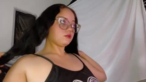 Danna  online show from 11, 6, 2026