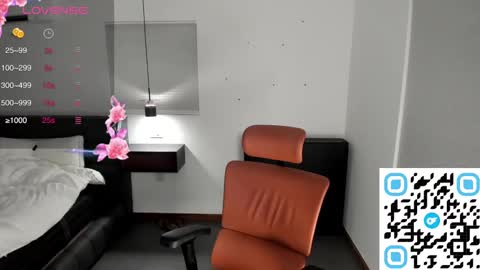 DANNI DANIELS online show from 1, 12, 2024