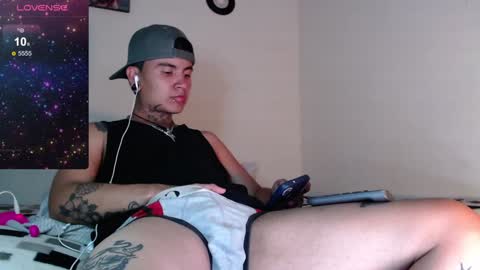 Snapshot of dannteftm chatting on 7, 12, 2024 DANNTE online show from 7, 12, 2024