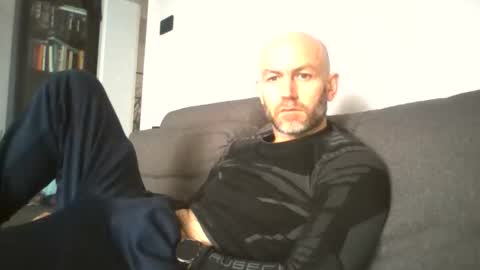 Snapshot of danny81boy chatting on 13, 2, 2026 danny81boy online show from 13, 2, 2026