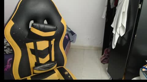 Snapshot of danny_sweettt chatting on 29, 4, 2026 danny.......... guys I have onlyfans follow me I am new I want to share with you many things I love you online show from 29, 4, 2026