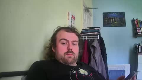 Snapshot of dannyb0y95 chatting on 12, 4, 2026 Danny online show from 12, 4, 2026