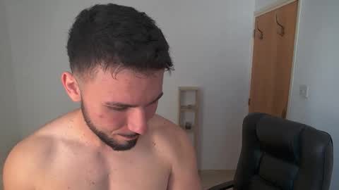 dannyboy_x_ online show from 22, 10, 2025