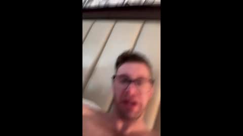 Snapshot of dannygowild chatting on 15, 12, 2024 dannygowild online show from 15, 12, 2024