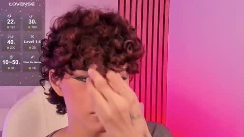 Snapshot of dannysastar_ chatting on 27, 2, 2026 DANNYSA online show from 27, 2, 2026