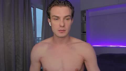 Snapshot of dante_ray chatting on 28, 11, 2025 Dante and Ray online show from 28, 11, 2025