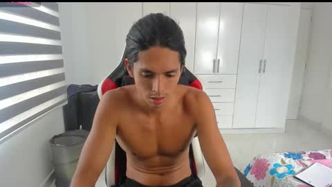 X Dante7373574 online show from 16, 12, 2025