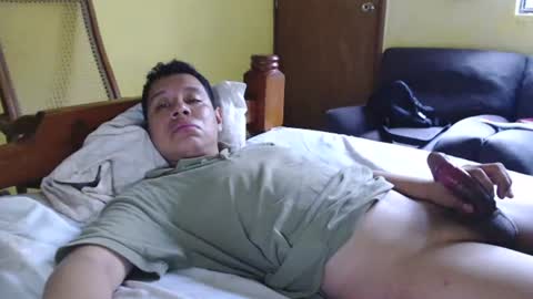 Snapshot of dantesantosdegollado chatting on 1, 7, 2026 iobitobit online show from 1, 7, 2026