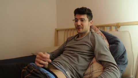 Snapshot of dantheman233 chatting on 27, 12, 2024 Daniel online show from 27, 12, 2024