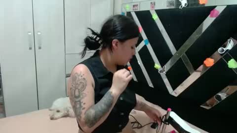 daphne877046 online show from 5, 4, 2026