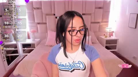 daphne_chers online show from 3, 2, 2025