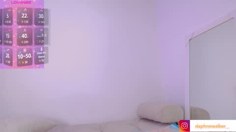 Daphne online show from 24, 10, 2025