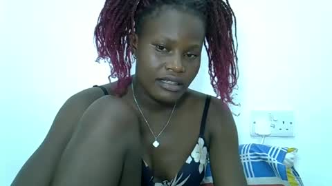 Snapshot of darberry21 chatting on 6, 3, 2025 ESTHER online show from 6, 3, 2025
