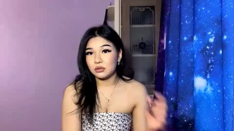 Snapshot of darceydavie chatting on 6, 3, 2026 Lina online show from 6, 3, 2026