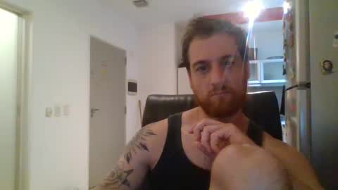 Snapshot of dariensur chatting on 29, 1, 2025 Darien online show from 29, 1, 2025