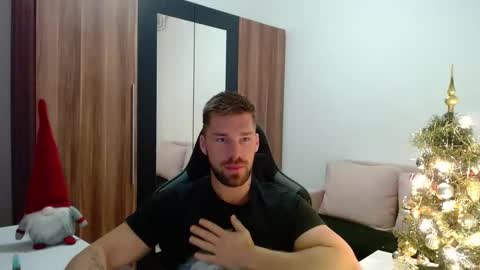 darius_94 online show from 17, 12, 2025