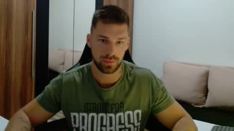 darius_94 online show from 18, 1, 2026