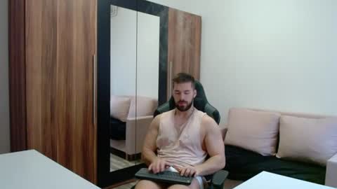 Snapshot of darius_94 chatting on 11, 6, 2026 darius_94 online show from 11, 6, 2026